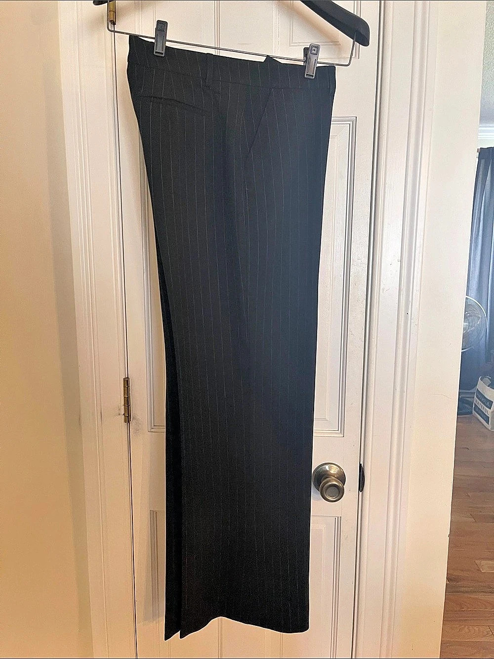 bebe Women's Pinstripe Straight Leg Pants Size 10